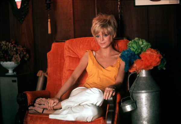 Goldie Hawn photographed by Gene Trindl, 1968.-5
